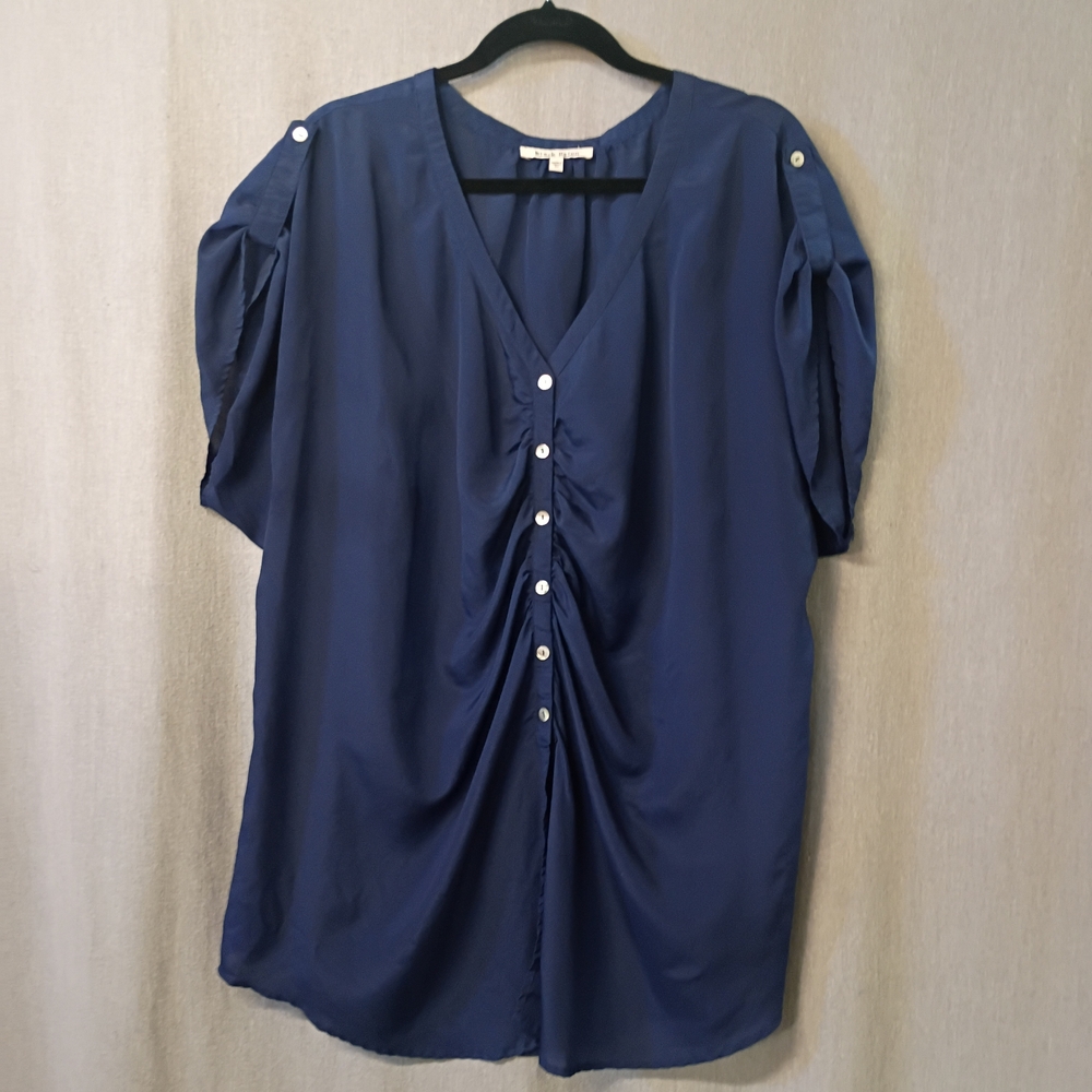 Black Rainn Navy Button-Down Blouse